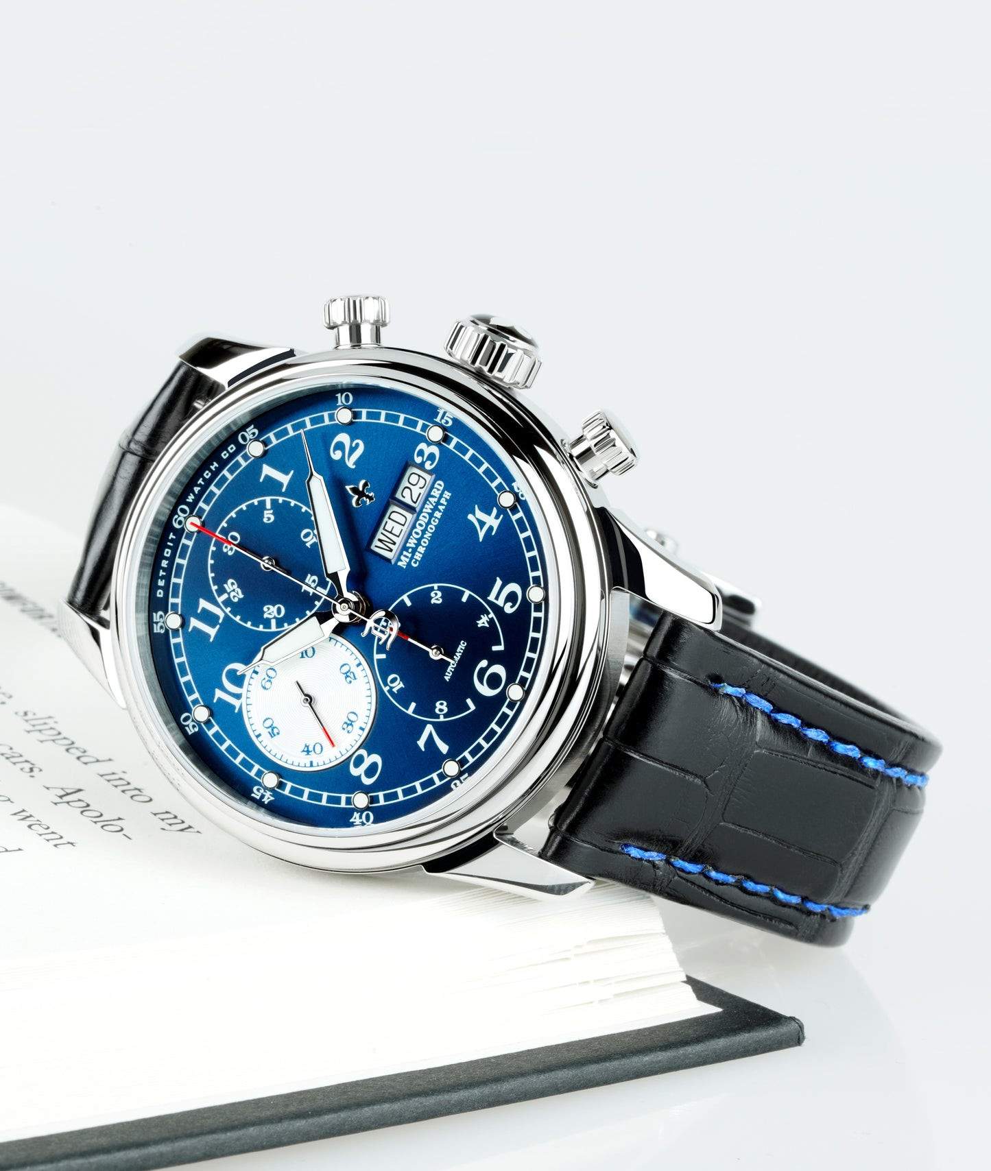 42mm M1-Woodward® Classic Chronograph Exhibition