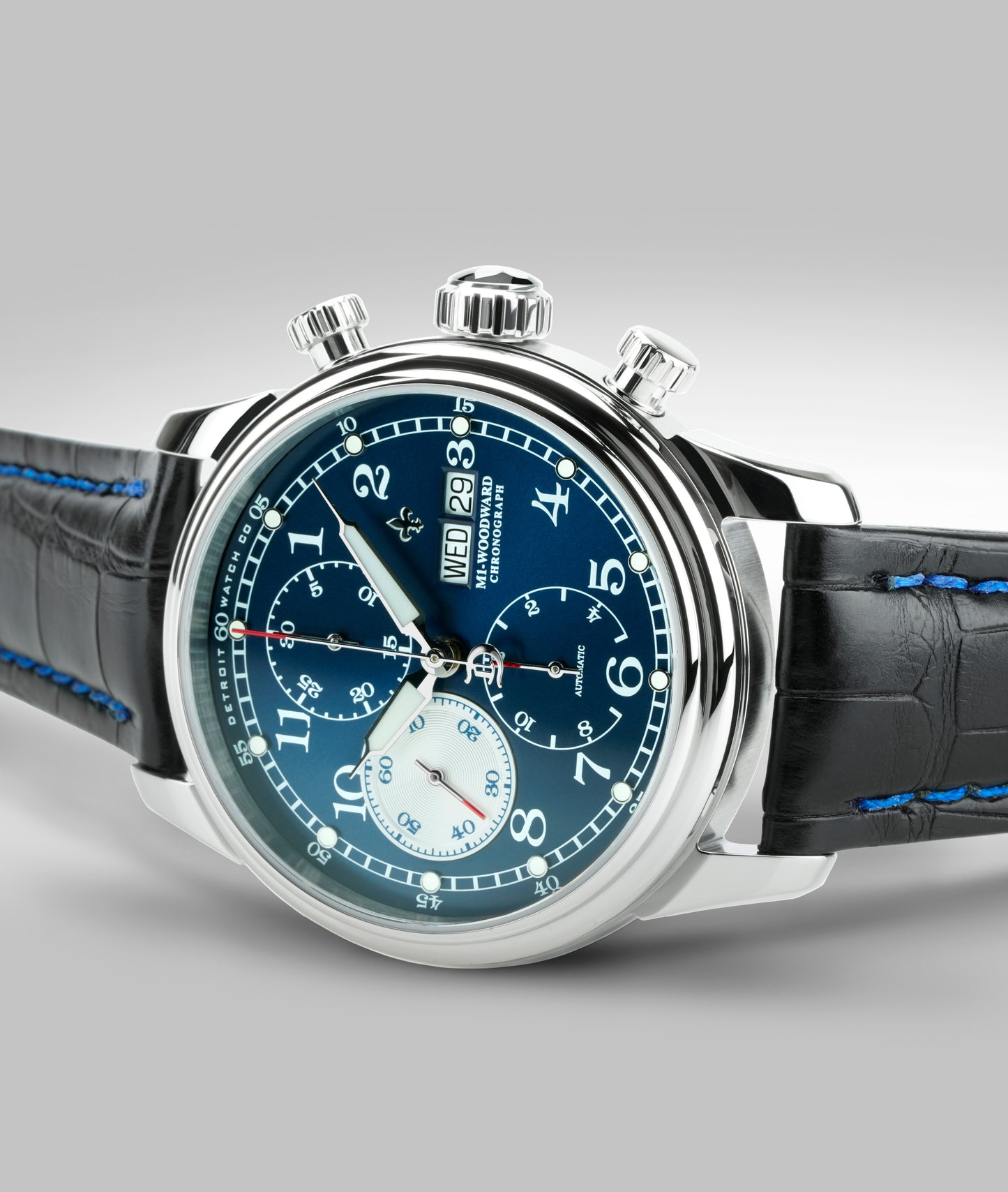 42mm M1-Woodward® Classic Chronograph Exhibition