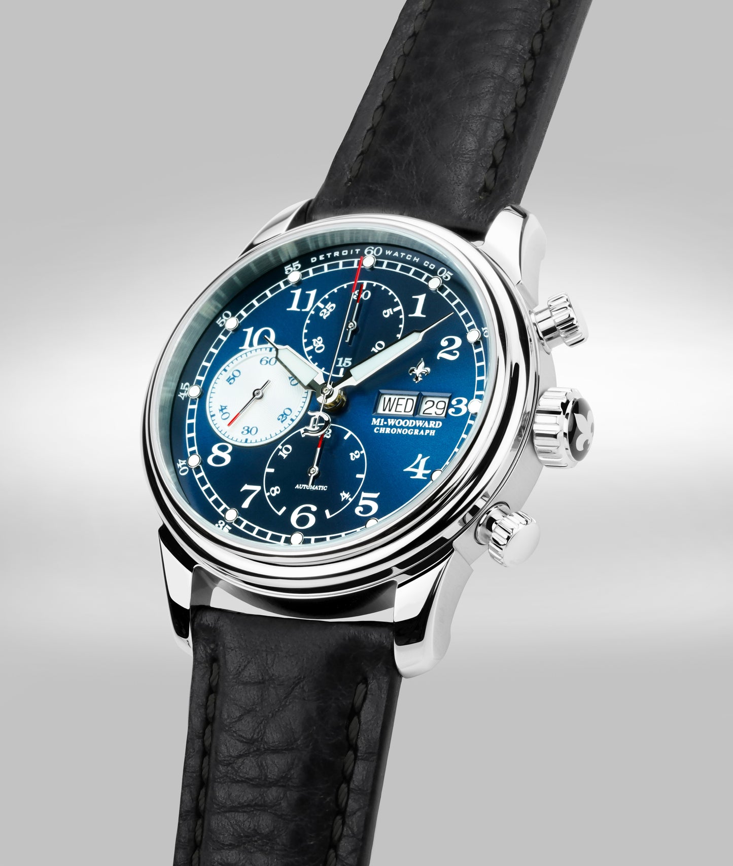 42mm M1-Woodward® Classic Chronograph Exhibition
