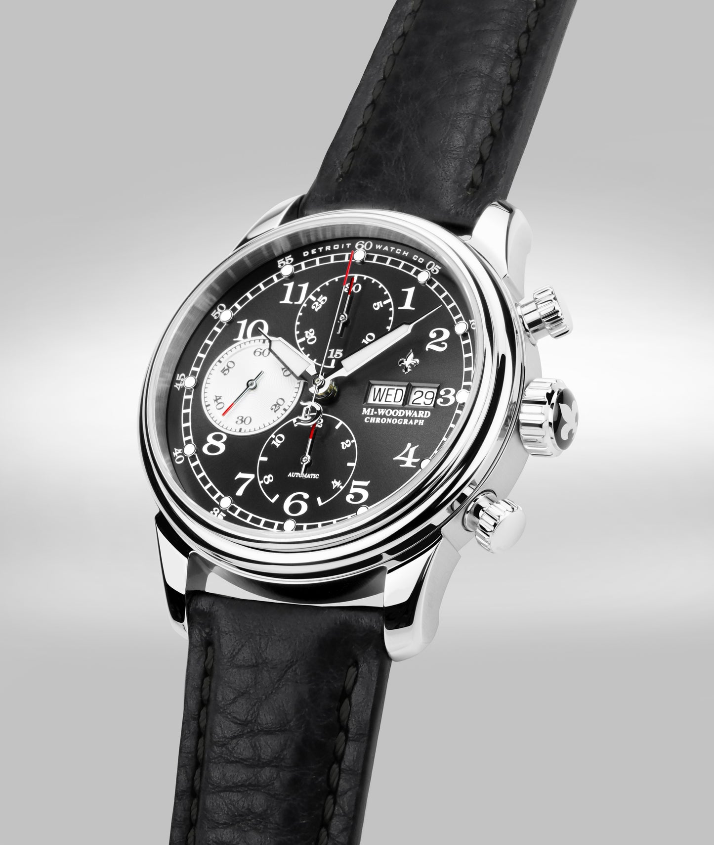 42mm M1-Woodward® Classic Chronograph Exhibition