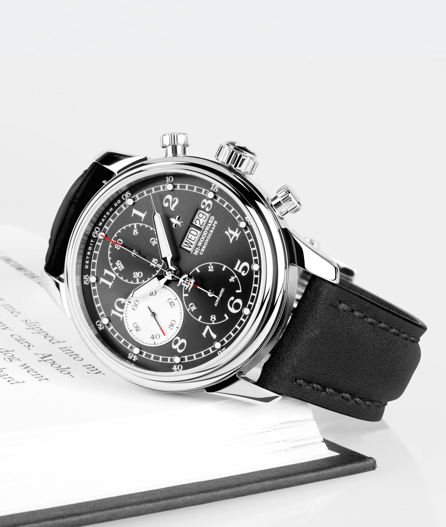 42mm M1-Woodward® Classic Chronograph Exhibition